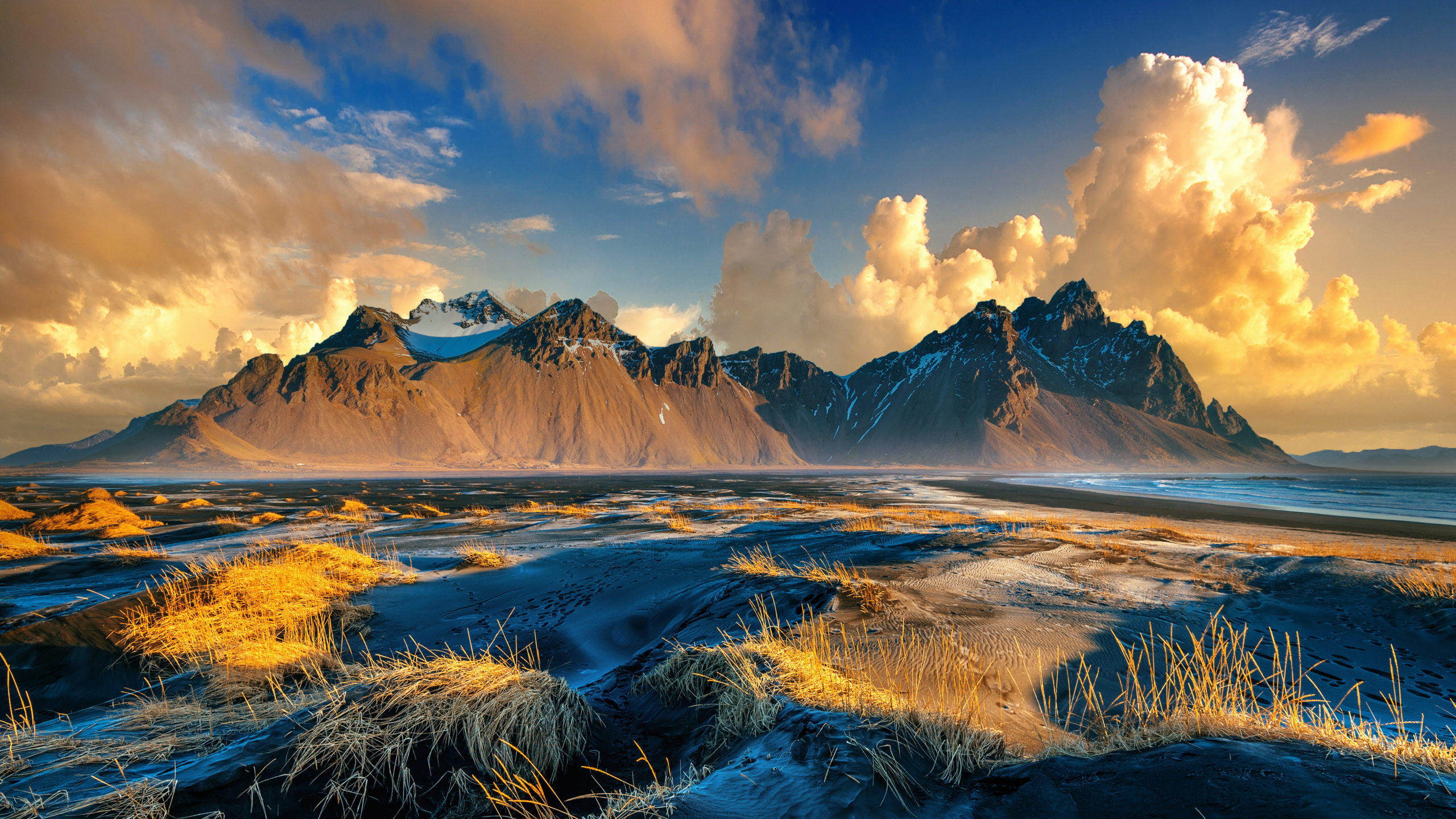 Wandbild -Berg Vestrahorn in Island